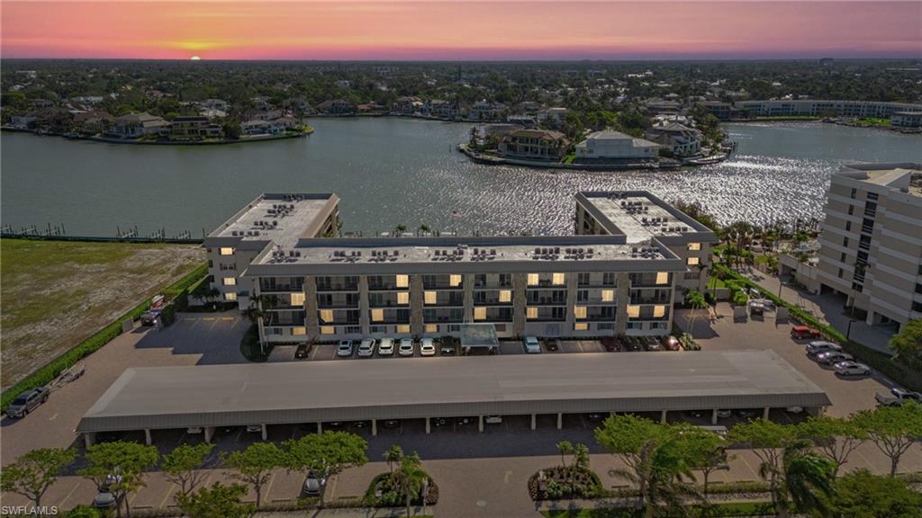 3200 Gulf Shore BLVD N # 106