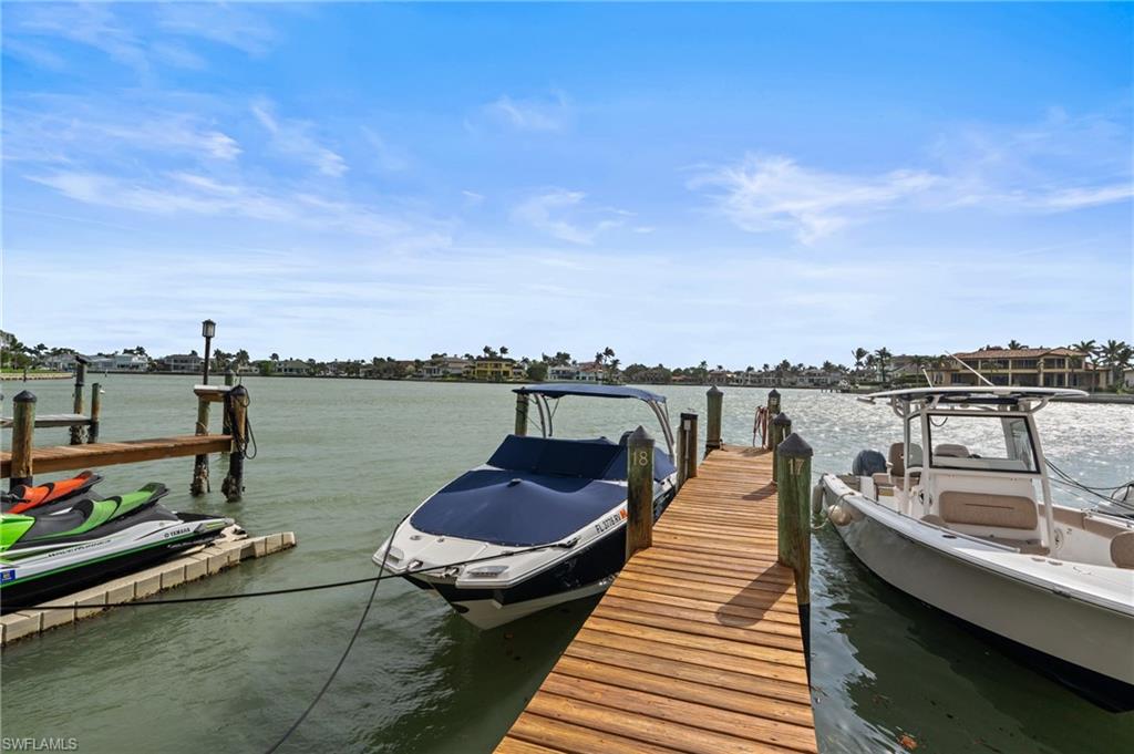 3200 Gulf Shore BLVD N # 106