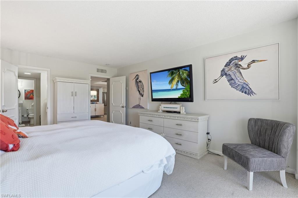 5 Bluebill AVE # 301