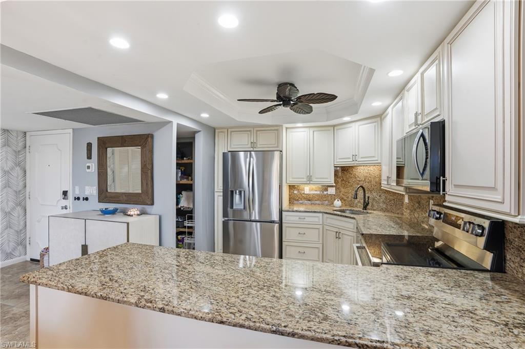 5 Bluebill AVE # 301