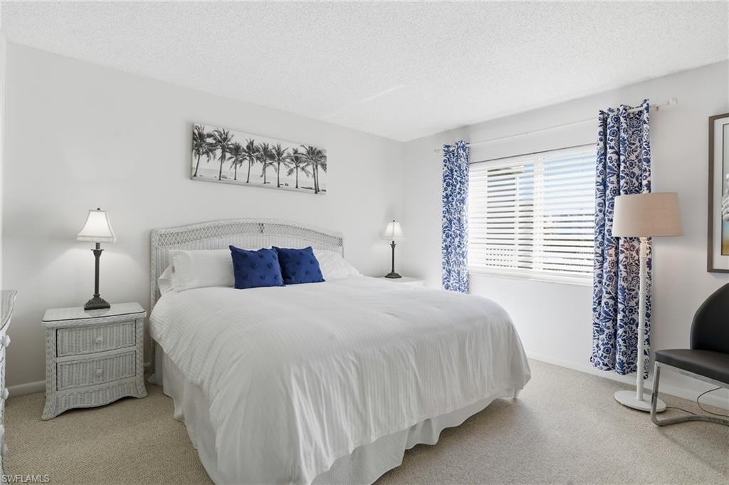 5 Bluebill AVE # 301