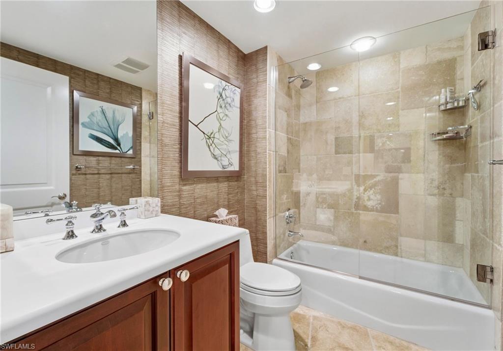 1050 Borghese LN # 1004