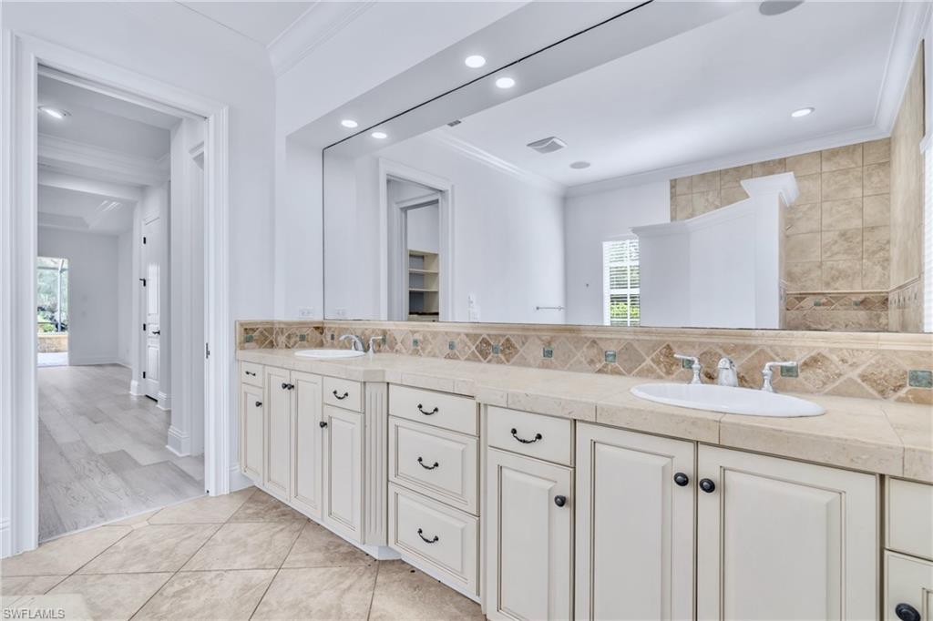 13010 River Bluff CT