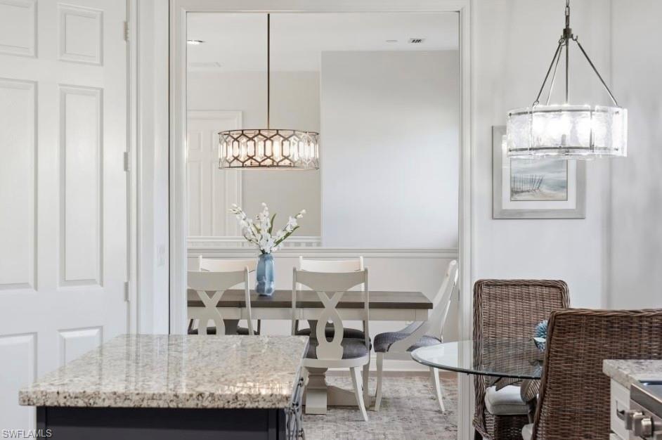 7842 Hawthorne DR # 1703