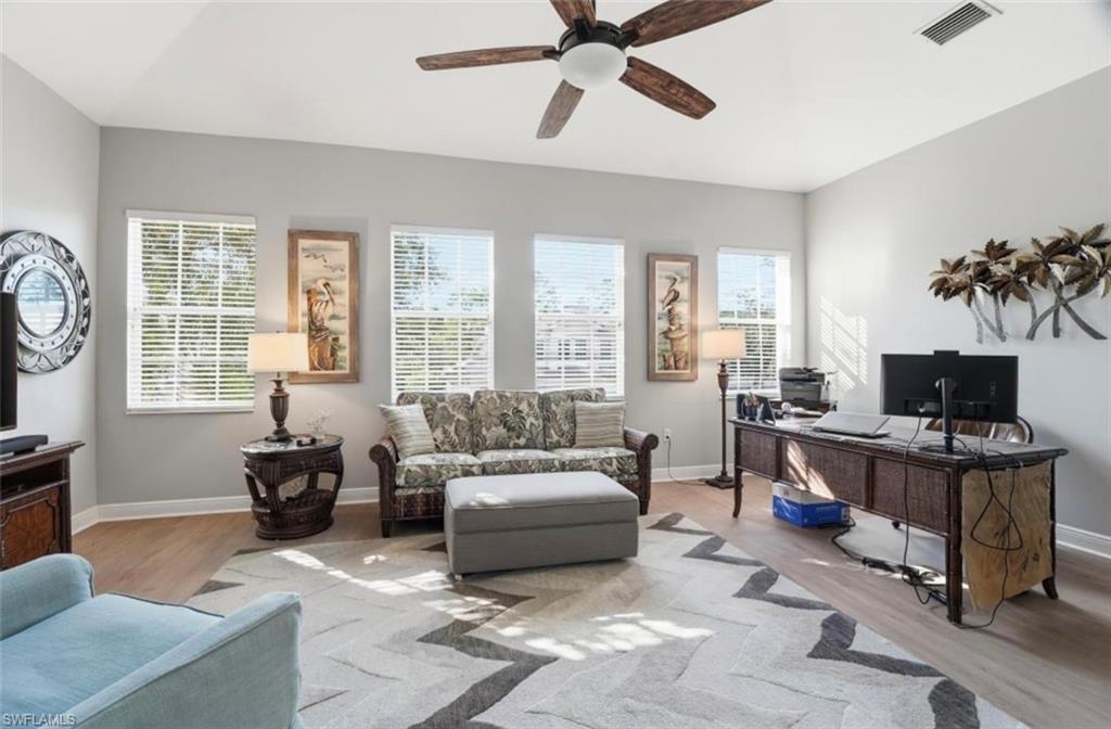 7842 Hawthorne DR # 1703