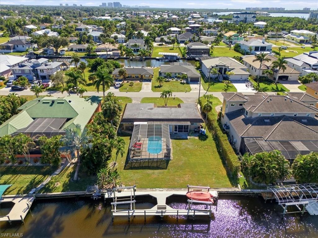 4838/4836 Esplanade ST