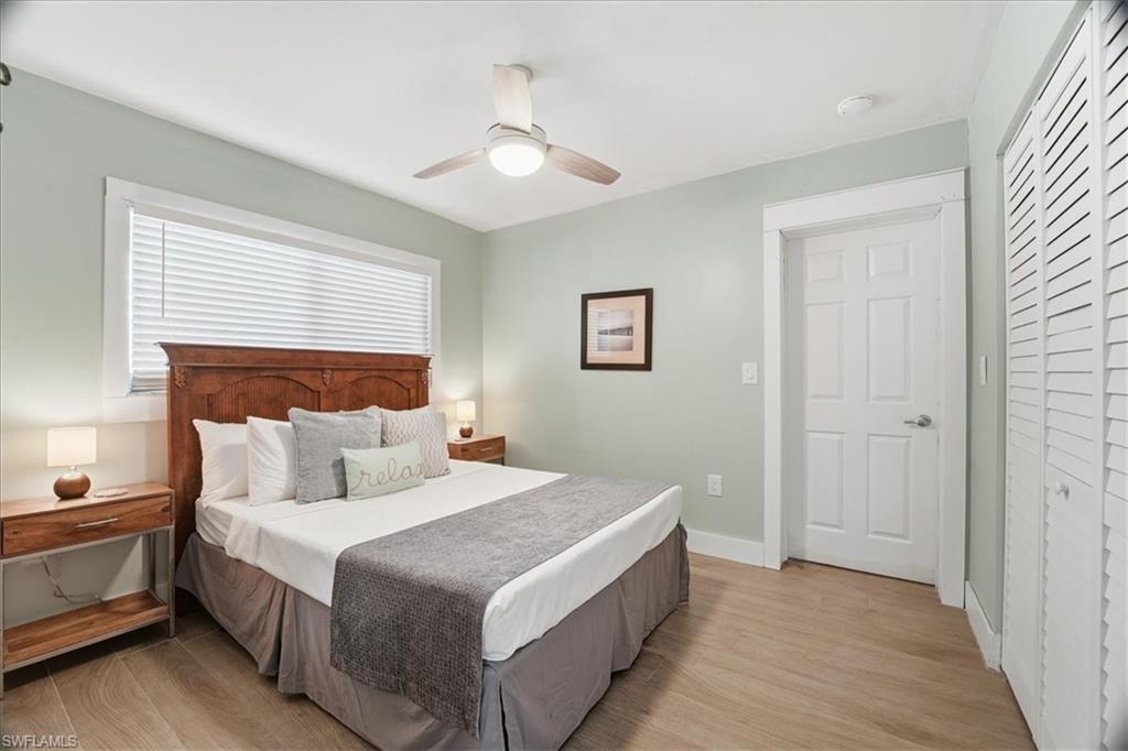 4838/4836 Esplanade ST