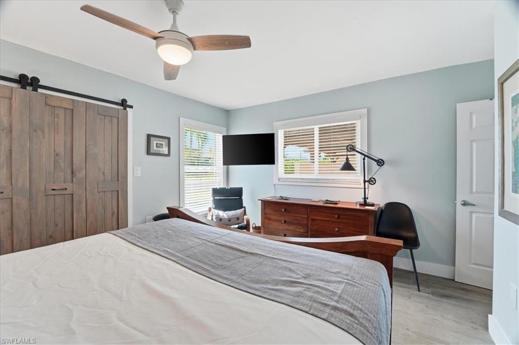 4838/4836 Esplanade ST