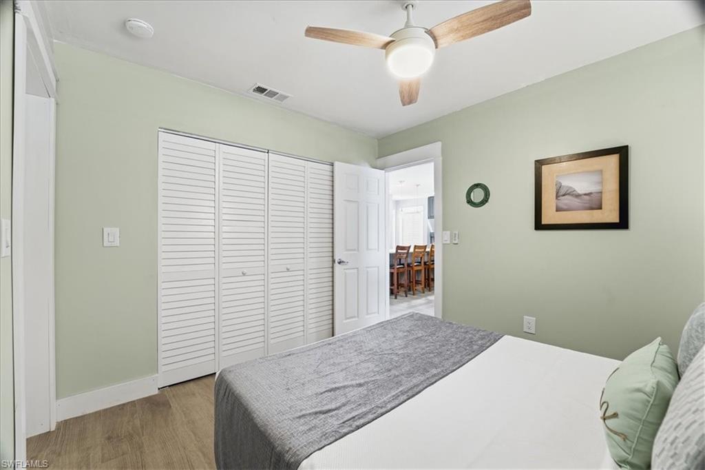 4838/4836 Esplanade ST