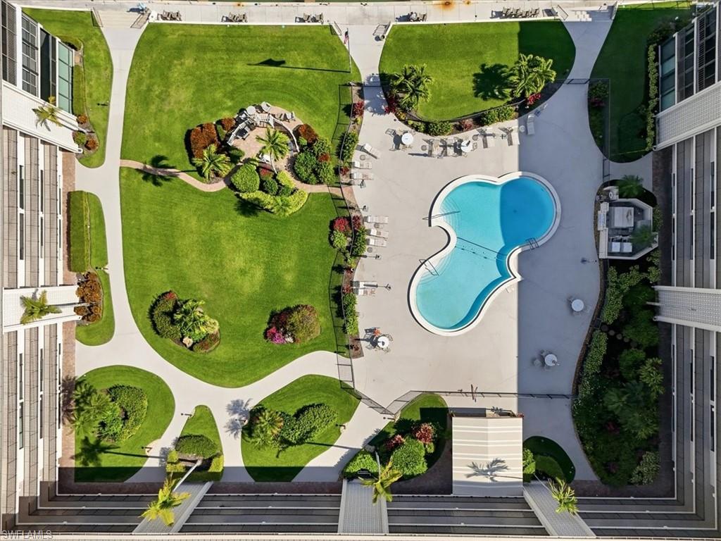 3200 Gulf Shore BLVD N # 105