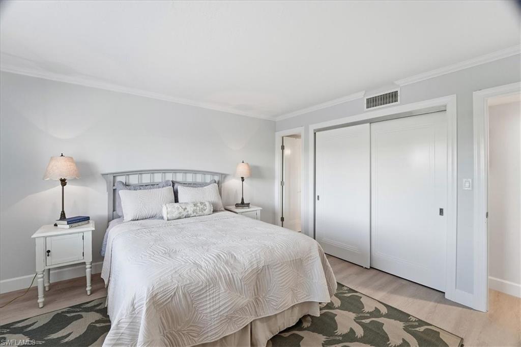 3200 Gulf Shore BLVD N # 105