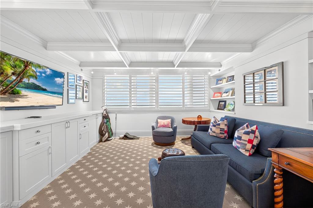 5601 Turtle Bay DR # 2104