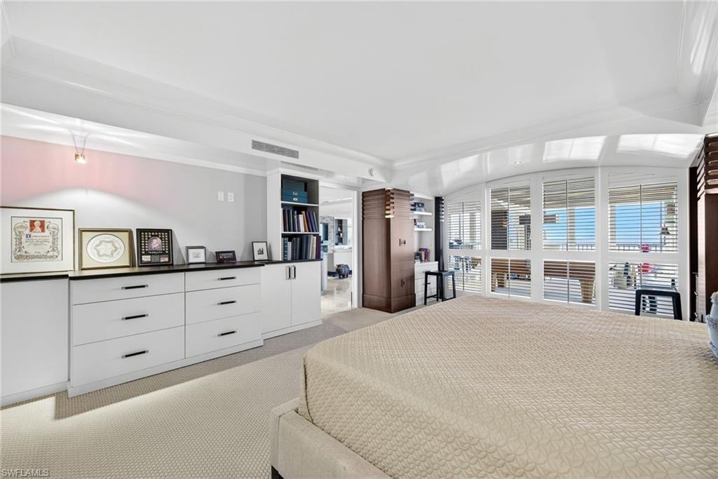 5601 Turtle Bay DR # 2104