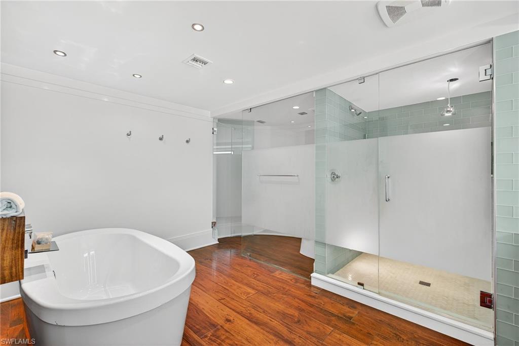 5601 Turtle Bay DR # 2104