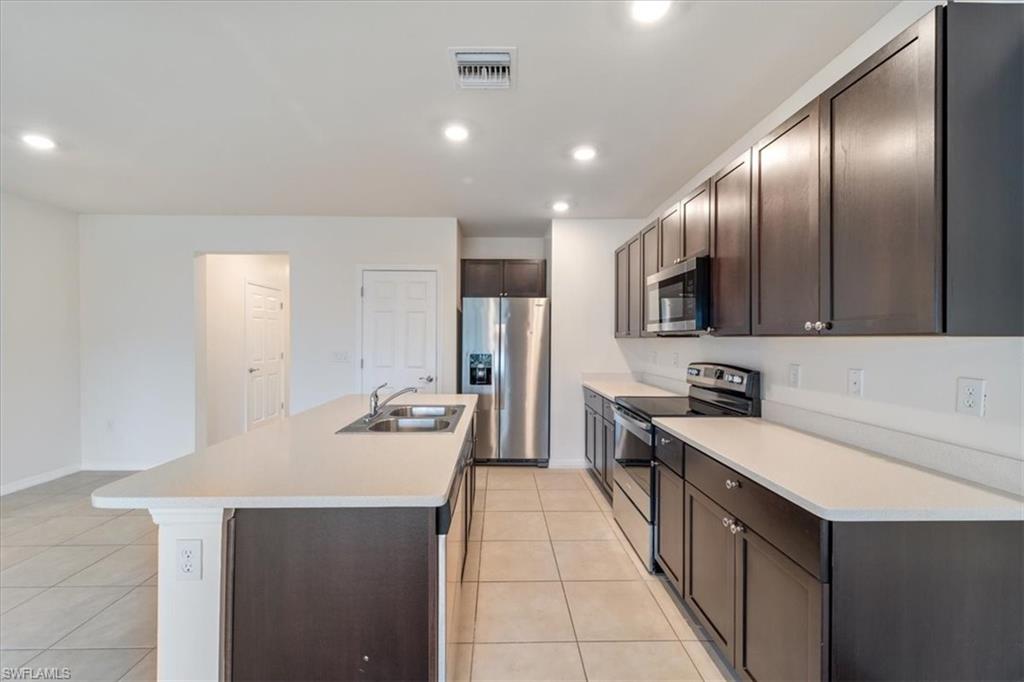 15319 Wildflower CIR