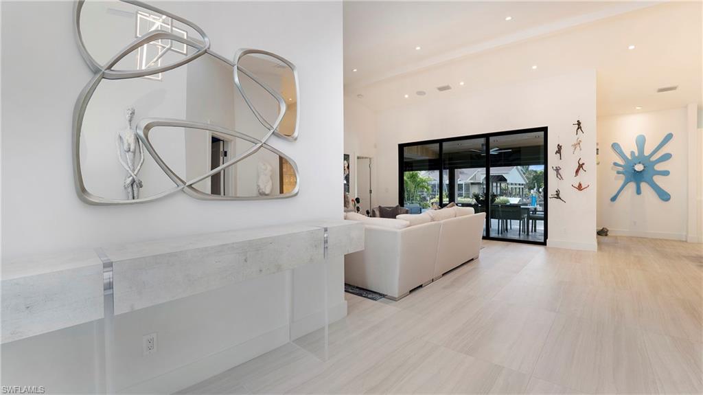 1650 Mullet CT