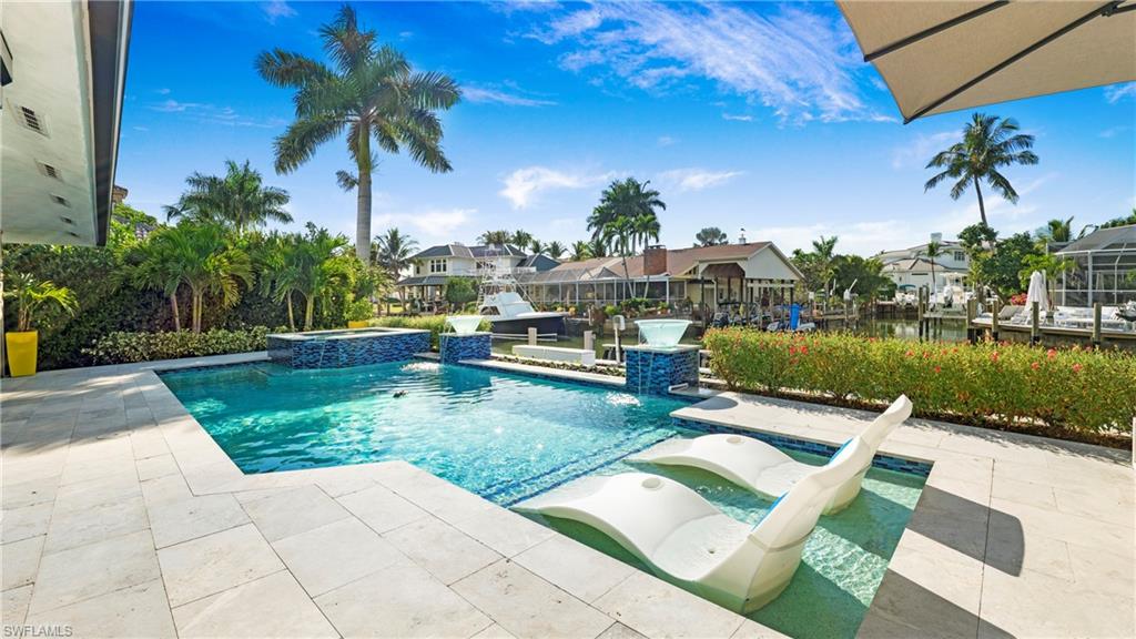 1650 Mullet CT
