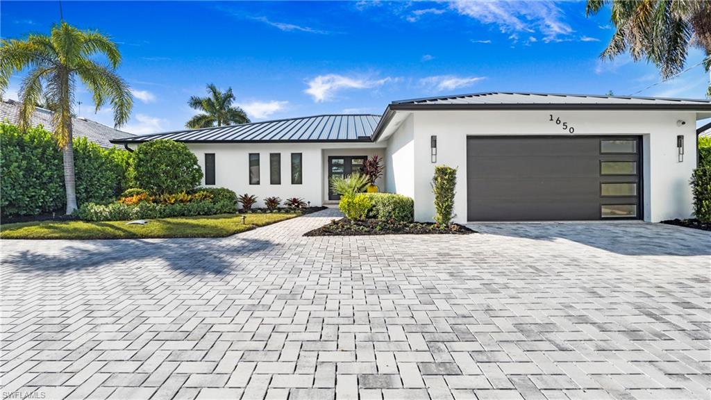 1650 Mullet CT