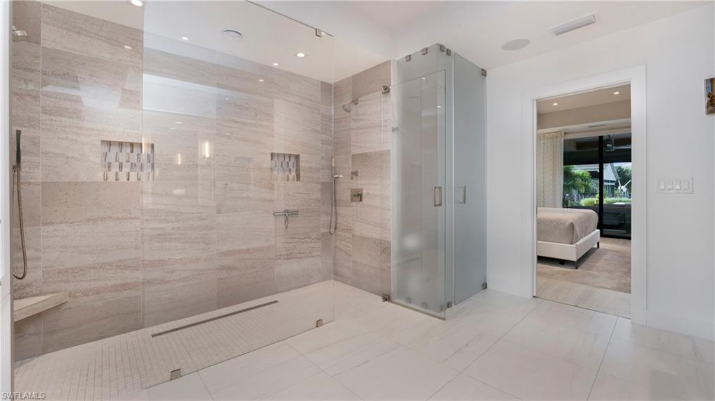 1650 Mullet CT