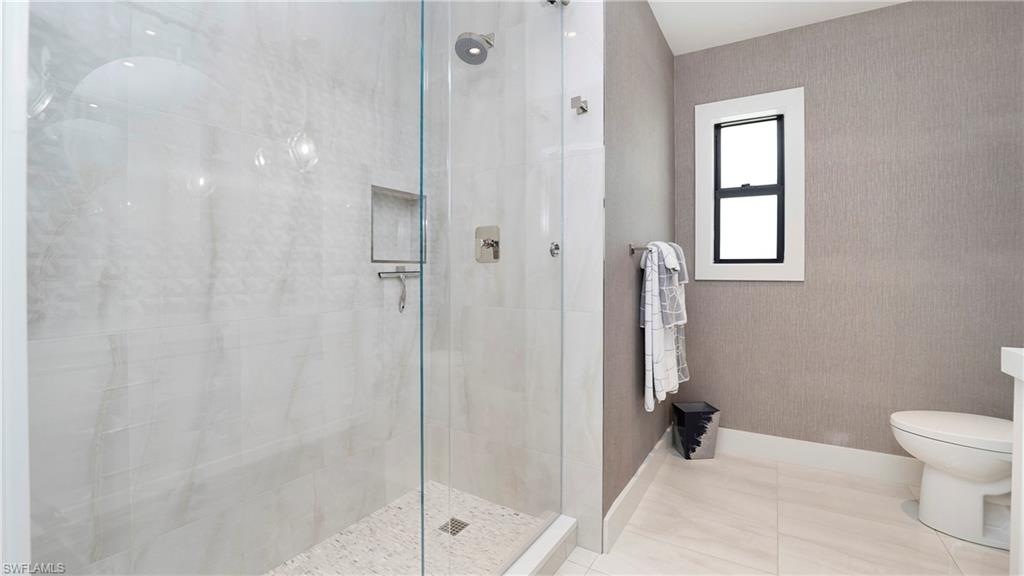 1650 Mullet CT