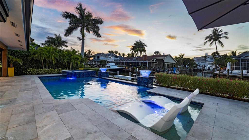 1650 Mullet CT
