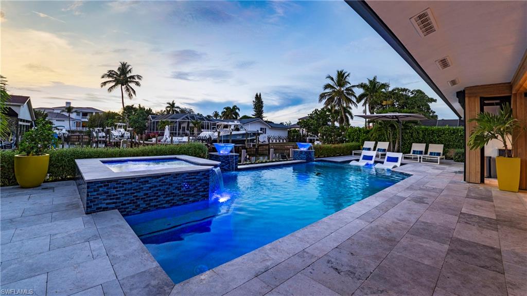 1650 Mullet CT