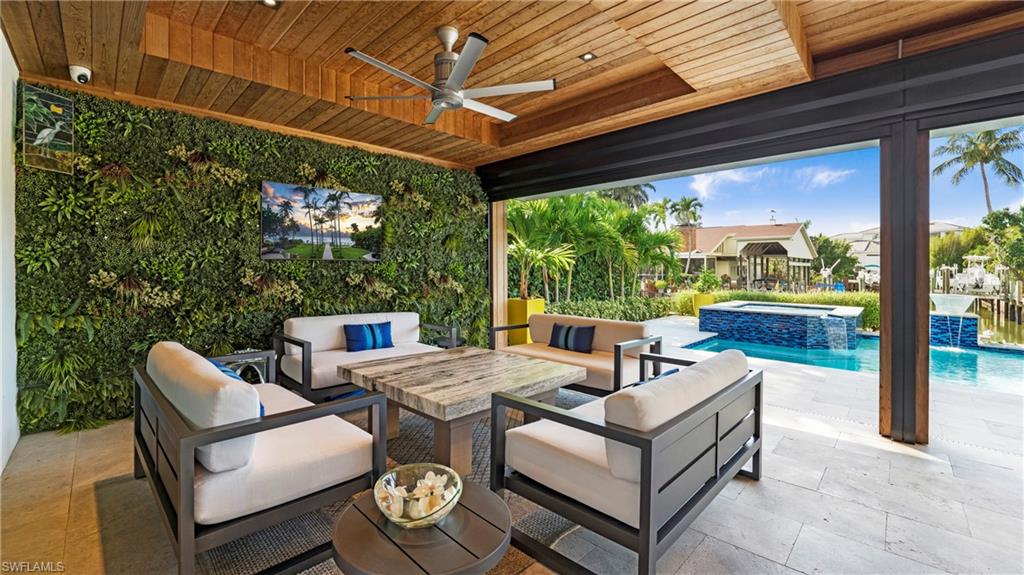 1650 Mullet CT