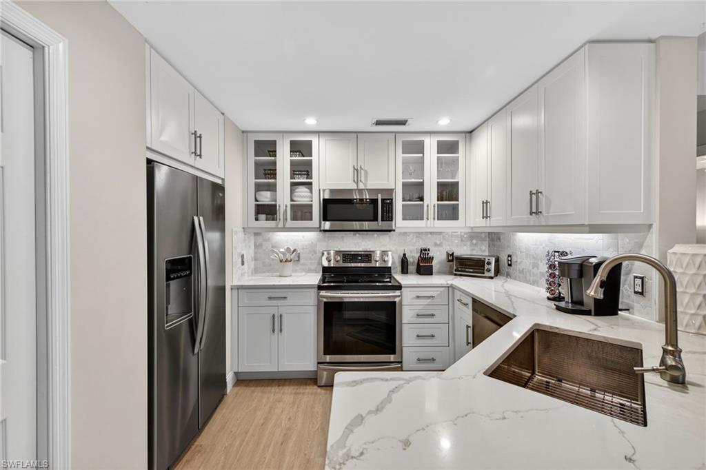 1090 Egrets Walk CIR # 102
