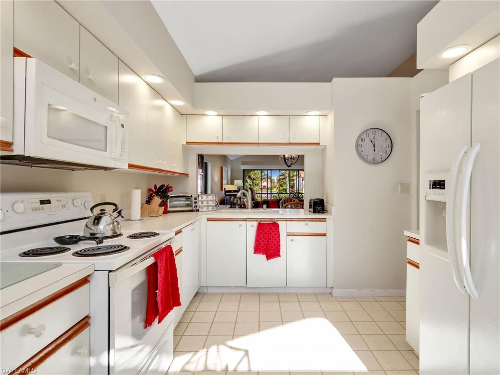 355 Bay Forest DR # 3A