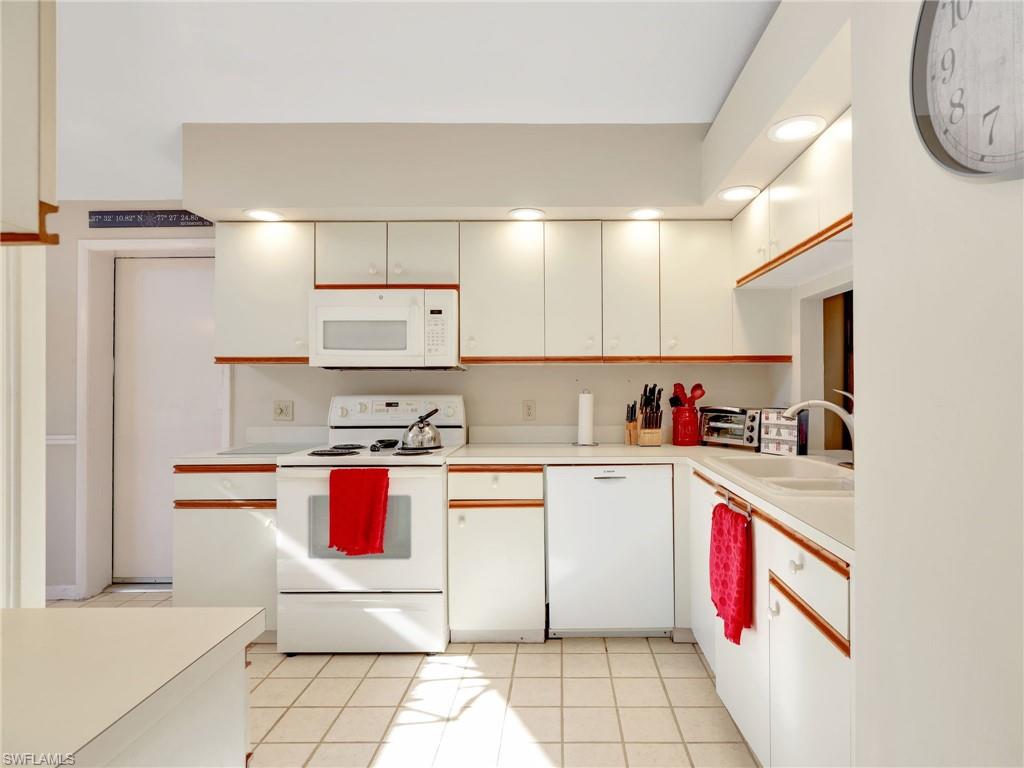 355 Bay Forest DR # 3A