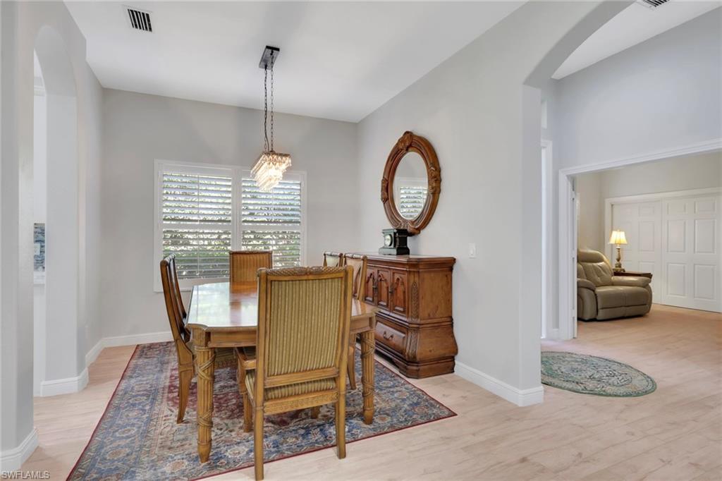 870 Vistana CIR # 52