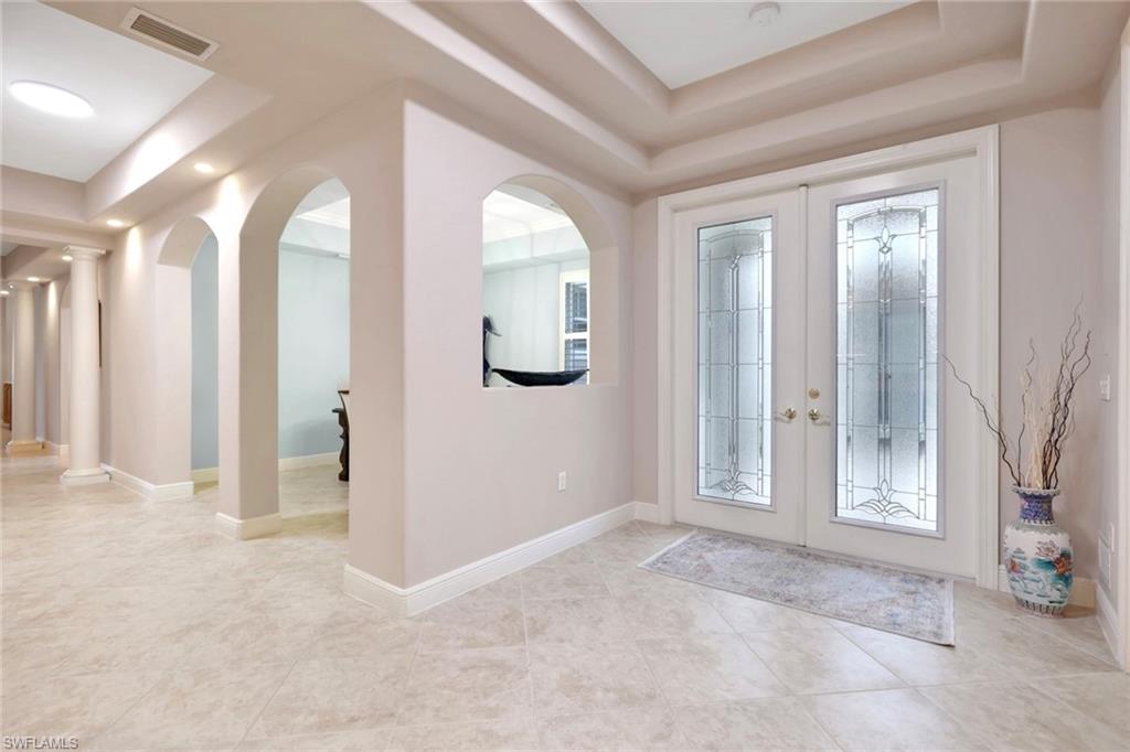 517 Avellino Isles CIR 101