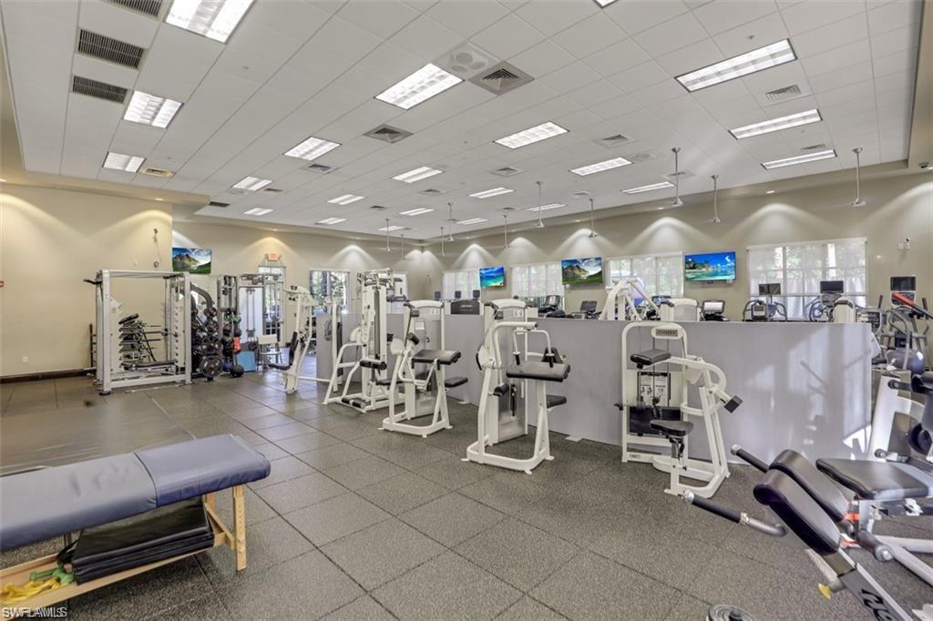 2421 Ravenna BLVD # 202