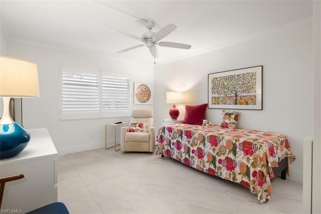 3000 Gulf Shore BLVD N # 106