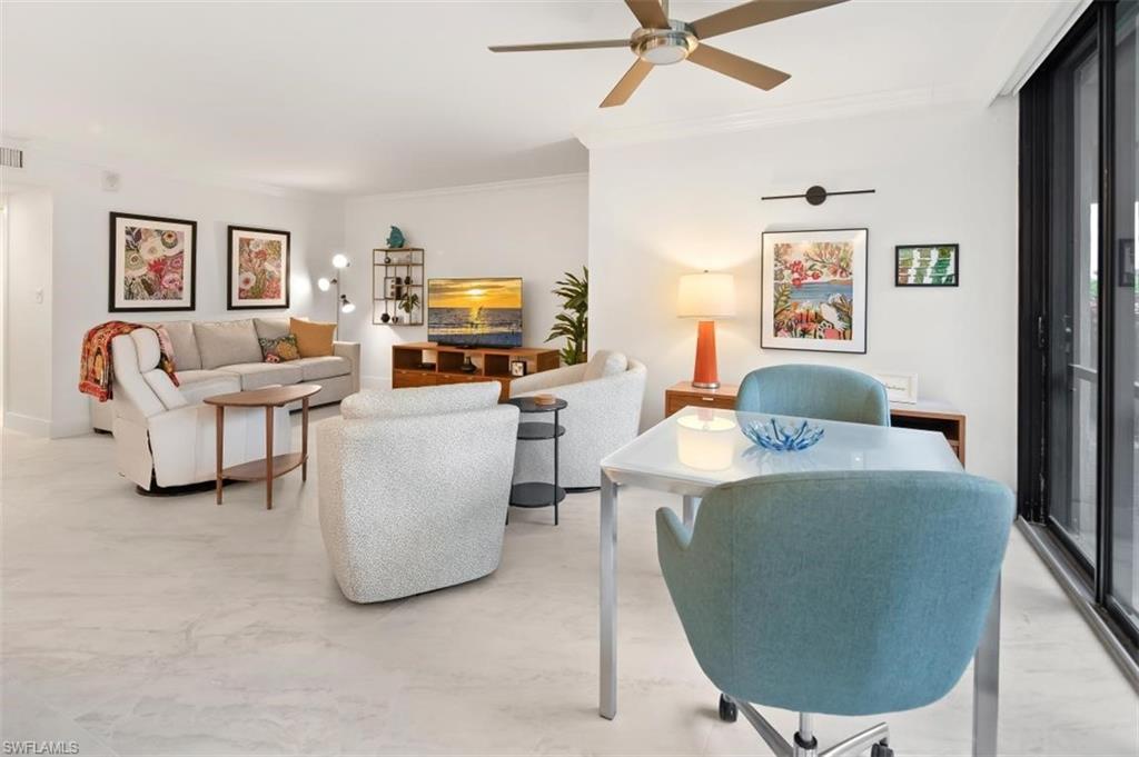 3000 Gulf Shore BLVD N # 106