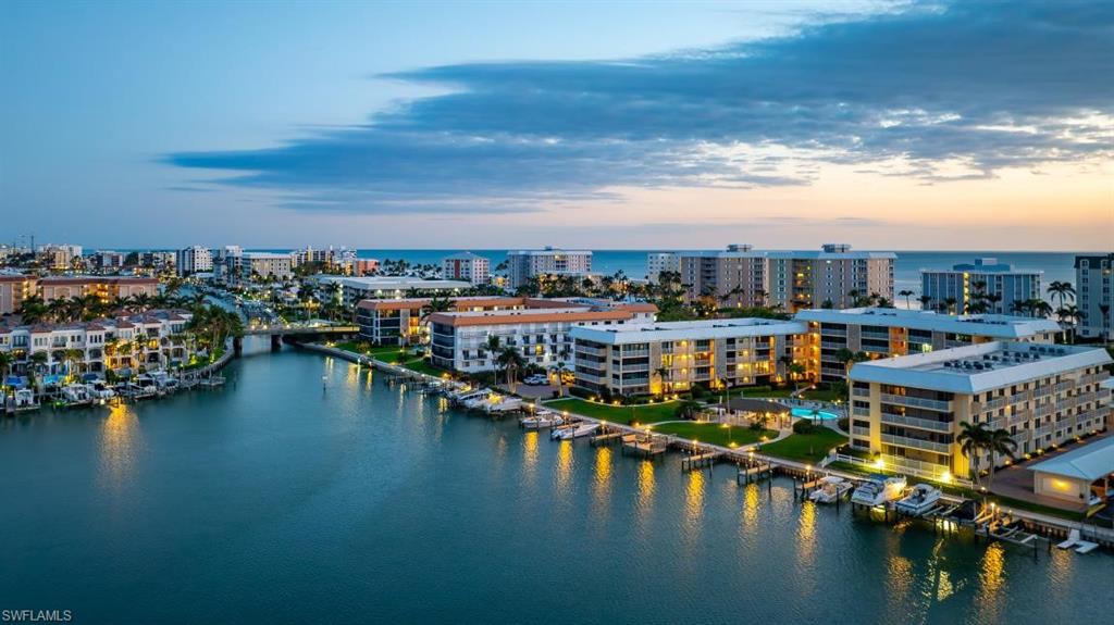 3000 Gulf Shore BLVD N # 106