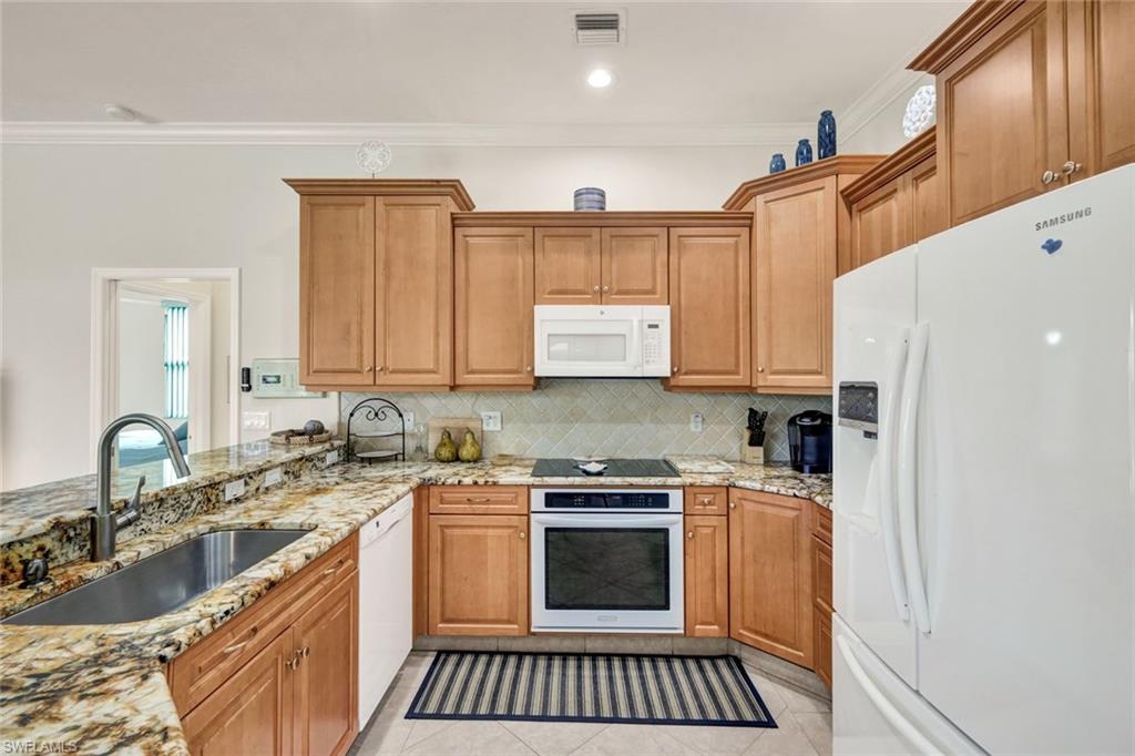 9411 Cedar Creek DR