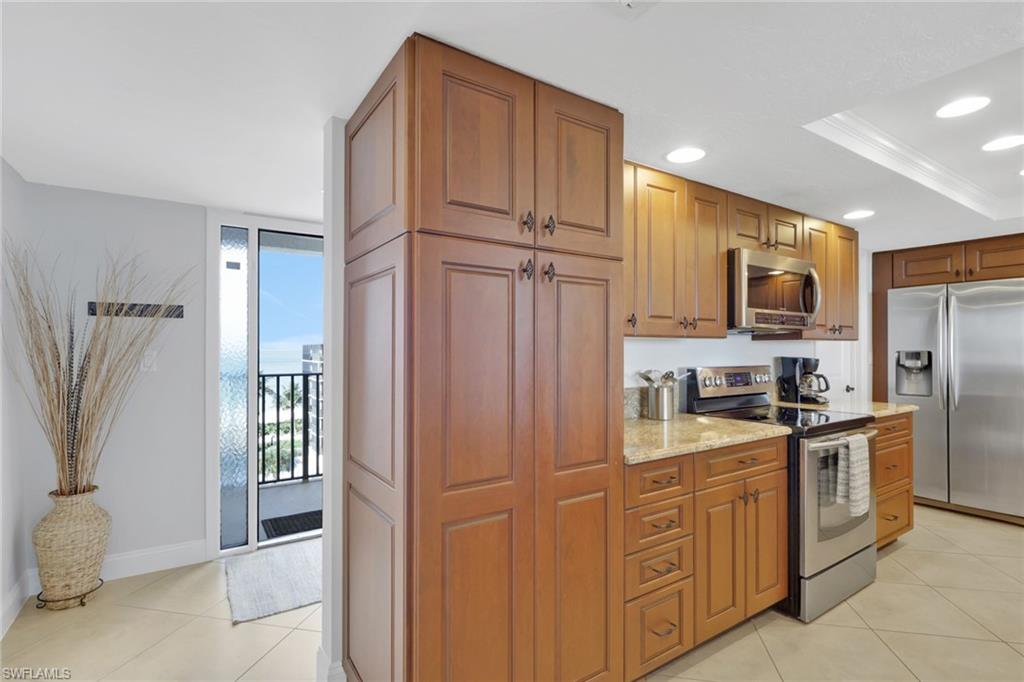 10420 Gulf Shore DR # 162