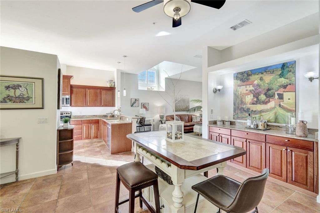 22300 Piazza Doria LN # 301