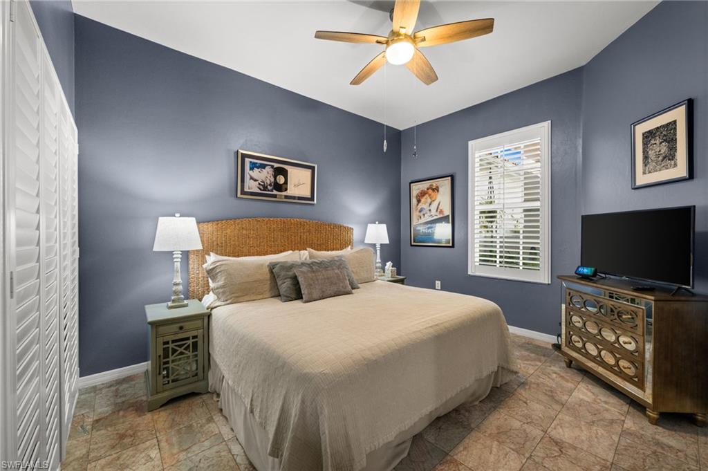 11962 Seabreeze Cove LN