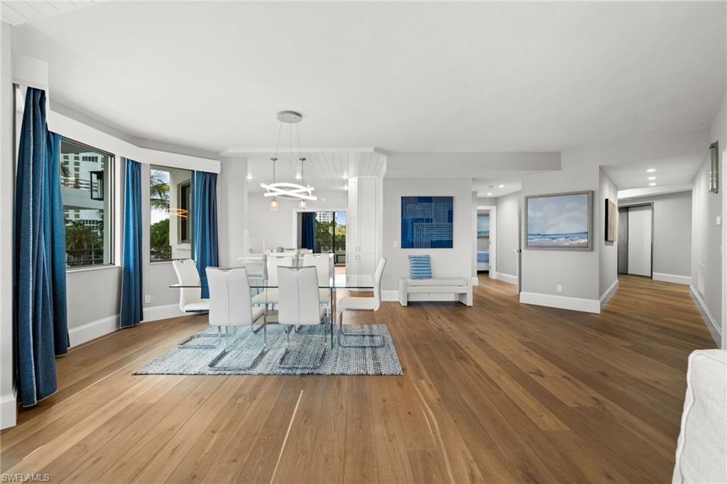 4400 Gulf Shore BLVD N # 504 Unit: 5-504