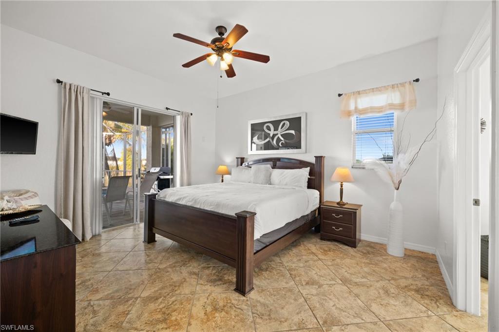 828 NE 6th AVE