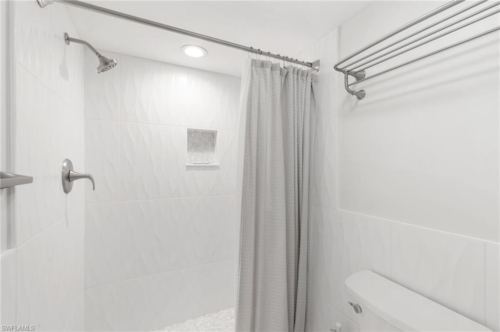 1828 Kings Lake BLVD 103