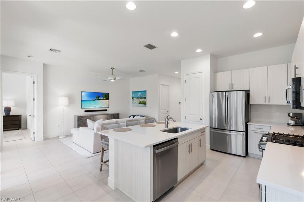 12372 Dahlia CT