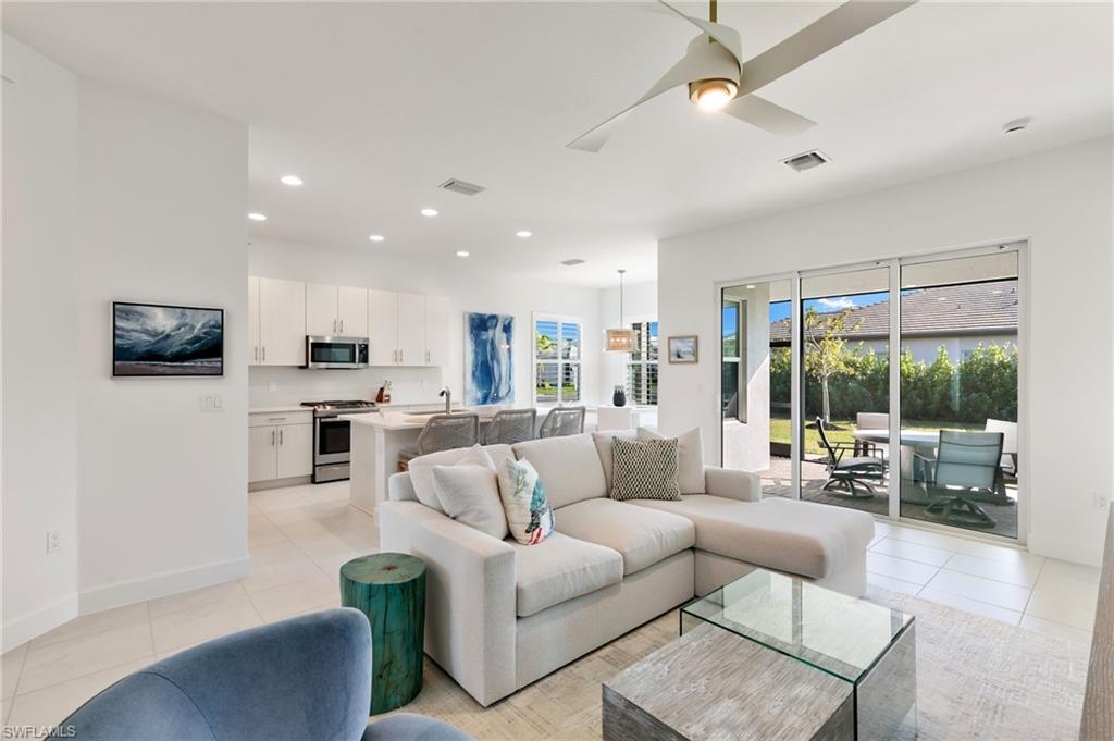 12372 Dahlia CT