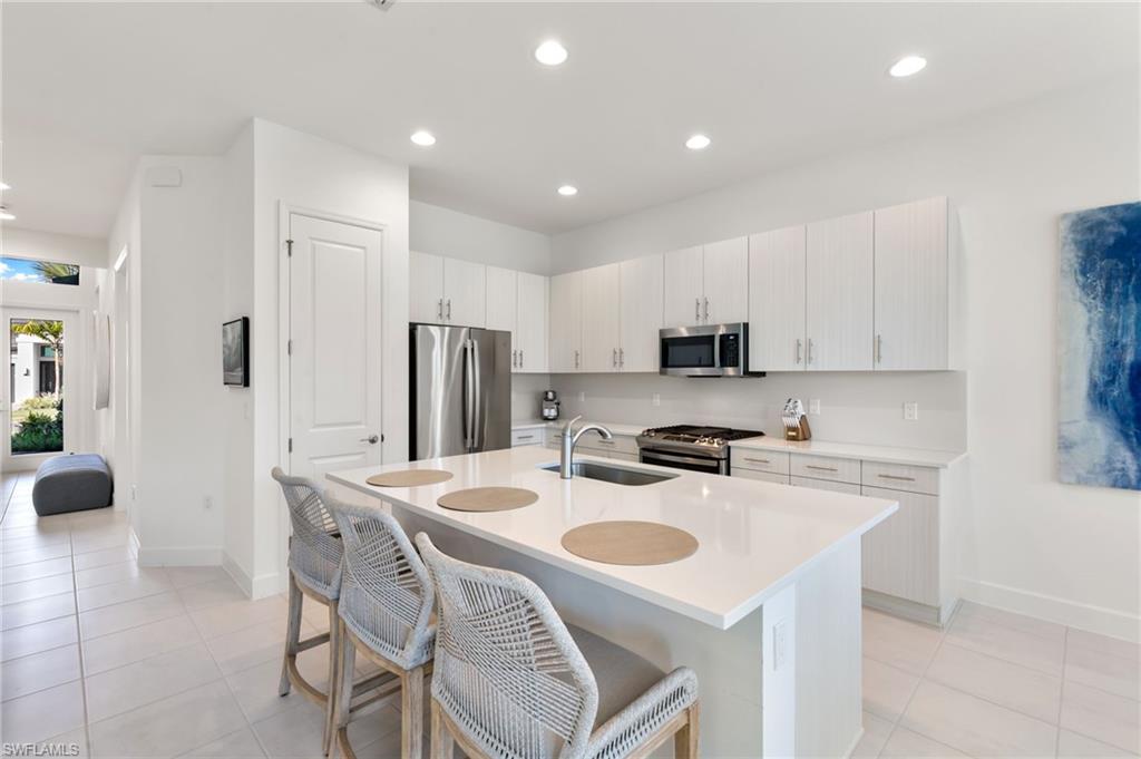 12372 Dahlia CT