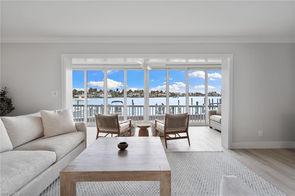 322 Harbour DR 103A