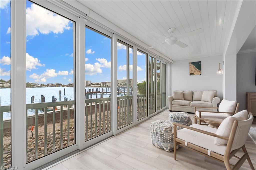 322 Harbour DR 103A