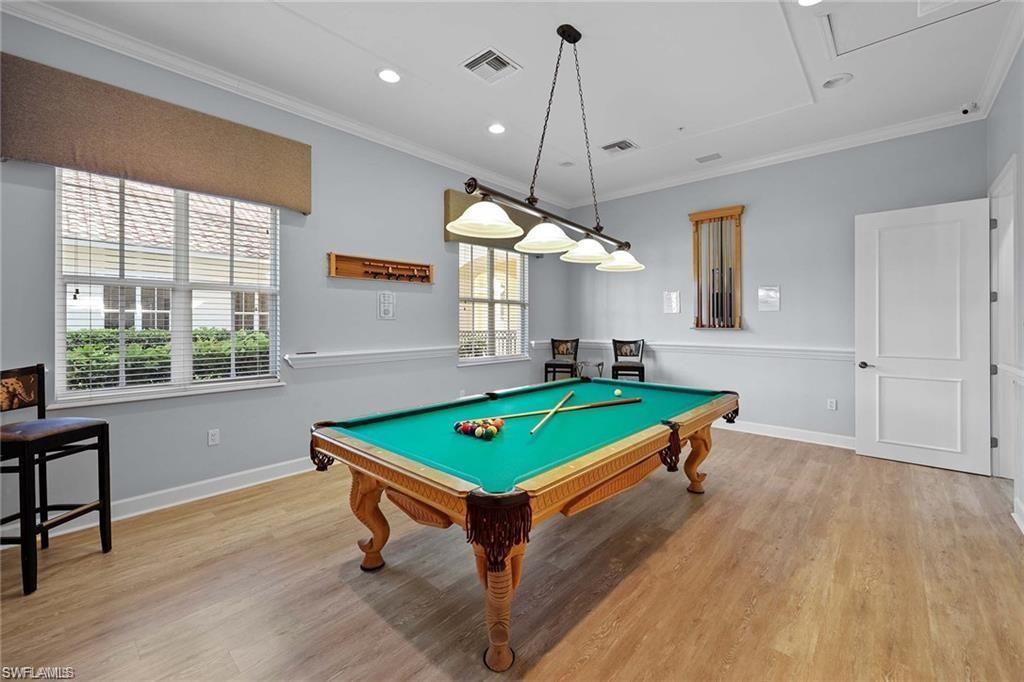1620 Cayman CT # 4