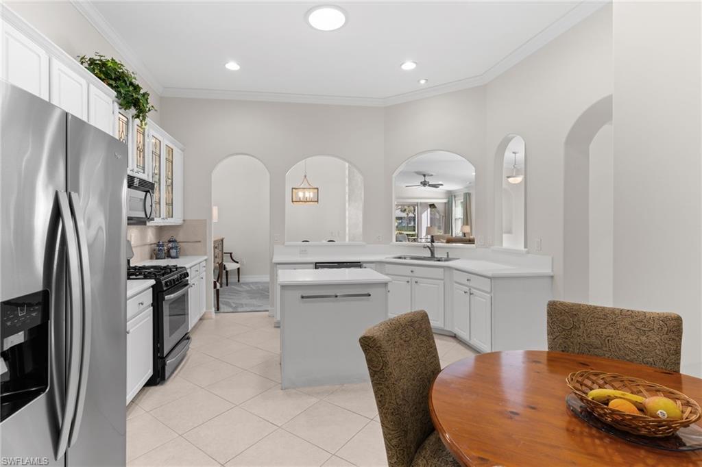 1620 Cayman CT # 4